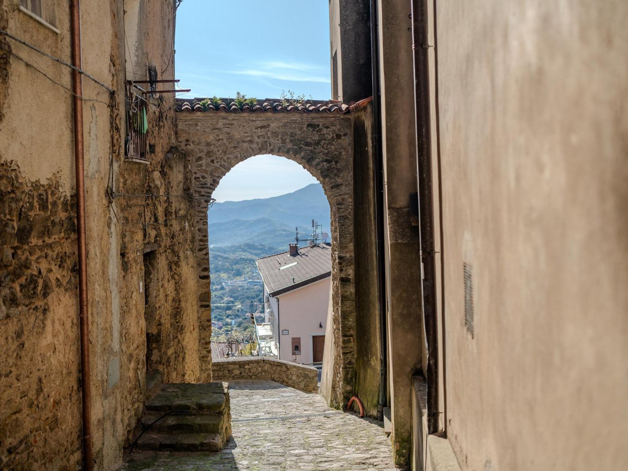 Апартаменти Porta Longobardi Novi Velia Екстер'єр фото
